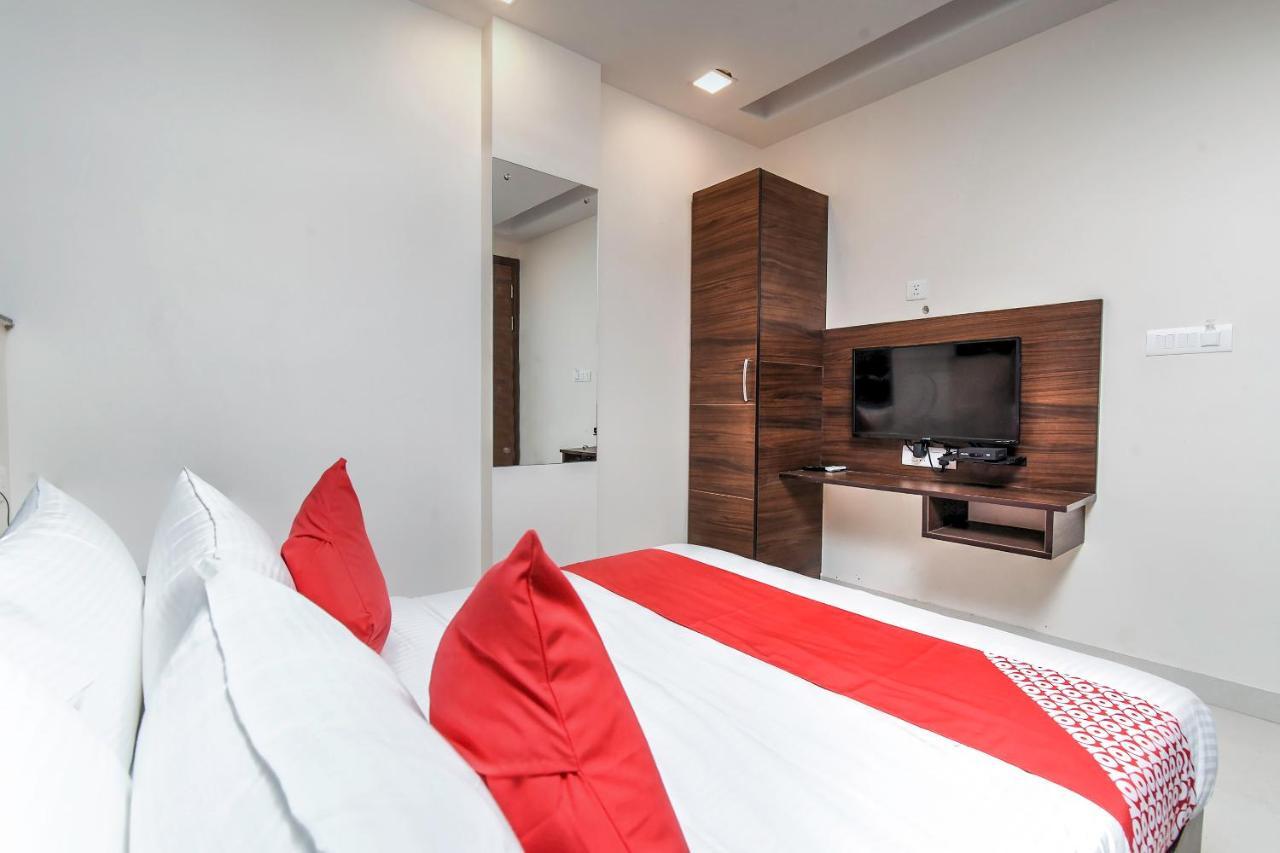 Oyo 80678 Shreenath Residency Yeni Delhi Dış mekan fotoğraf